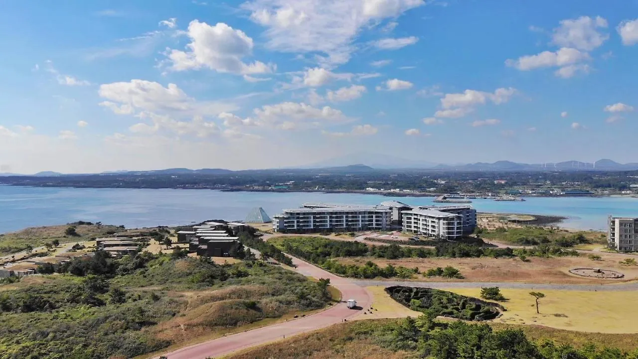 Phoenix Island Ocean Star Resort Ojo-ri 3*,