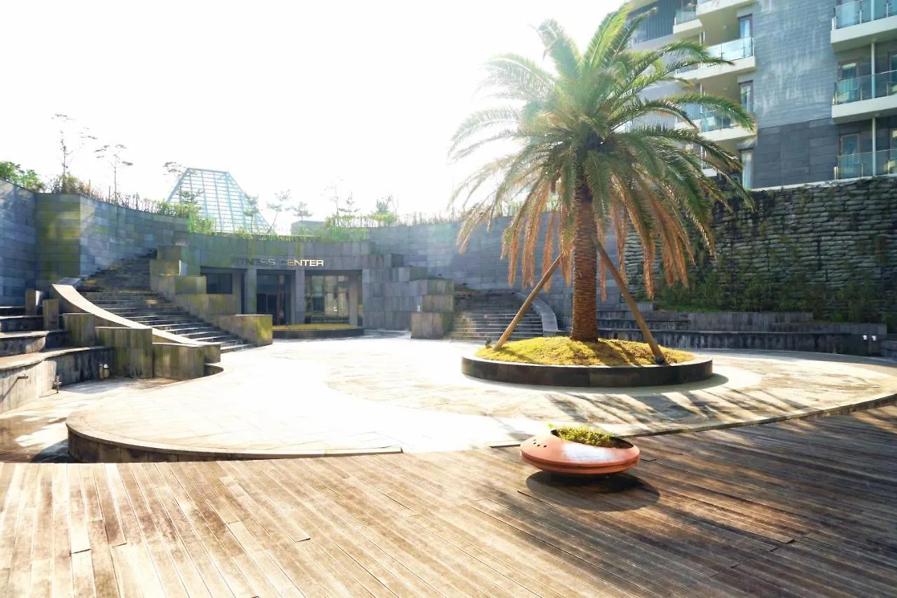 Phoenix Island Ocean Star Resort Ojo-ri
