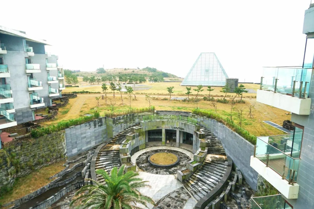 Phoenix Island Ocean Star Resort Ojo-ri